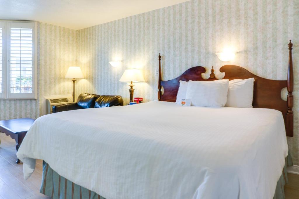 Carousel Inn And Suites アナハイム エクステリア 写真